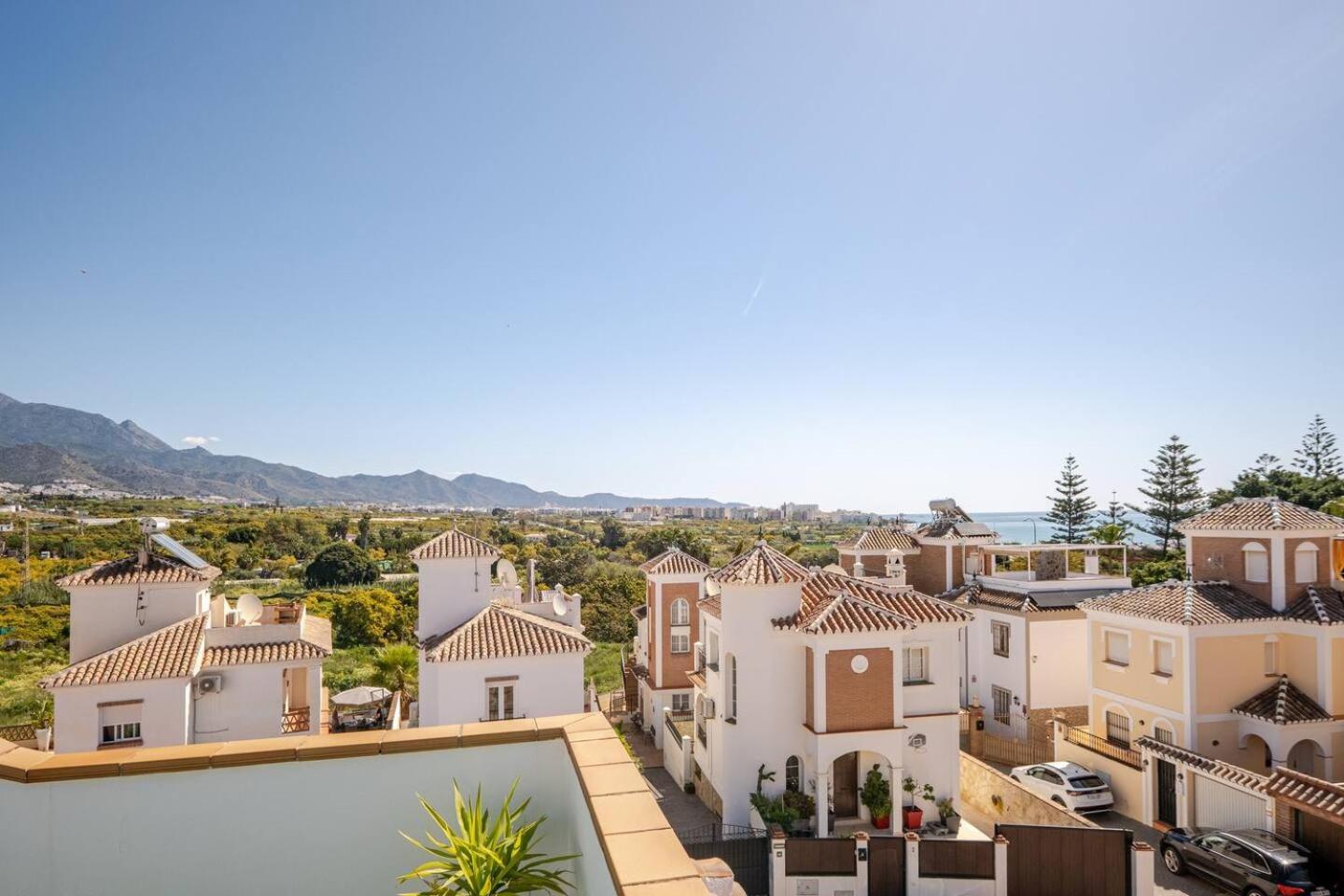 Villa Antonia Mar - Private & Heated Pool - Punta Lara Нерха Екстериор снимка